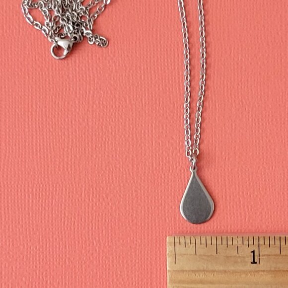 TEARDROP Stainless Steel Charm Chain Necklace 18" Minimalist - Picture 4 of 9